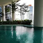 Promo Connected Train 4 Bedroom Above Mall 20