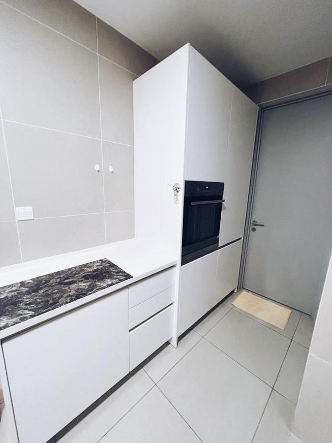 Promo Connected Train 4 Bedroom Above Mall 20 Kuala Lumpur